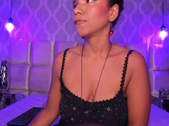 BellaDawn webcam
