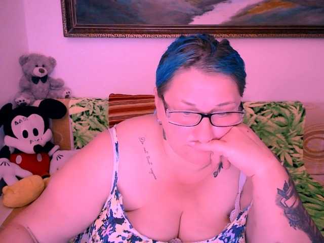 Marryaxx on BongaCams