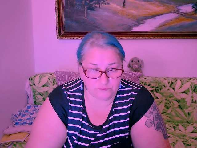 Preview of marrybigboobs1