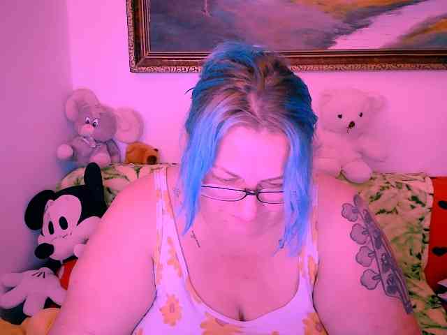 MarryBigBoobs1 webcam