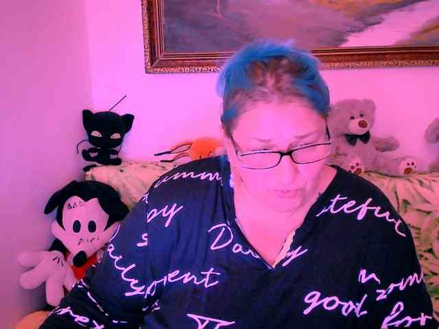 MarryBigBoobs1 webcam