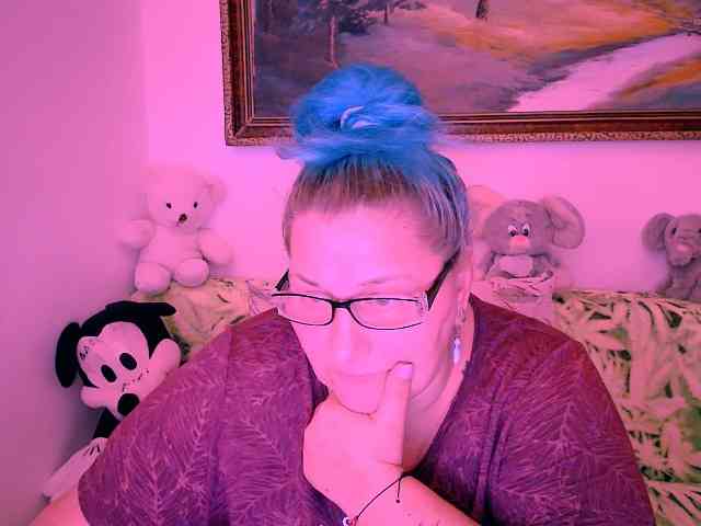 MarryBigBoobs1 webcam