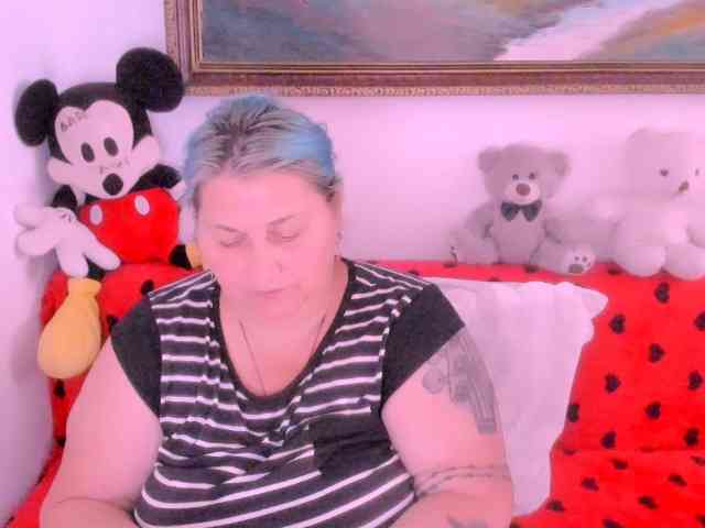 Marryaxx webcam