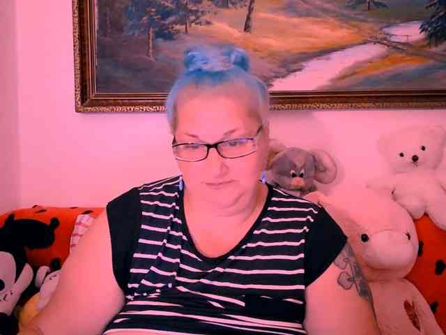 Marryaxx webcam