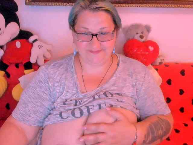 Marryaxx webcam