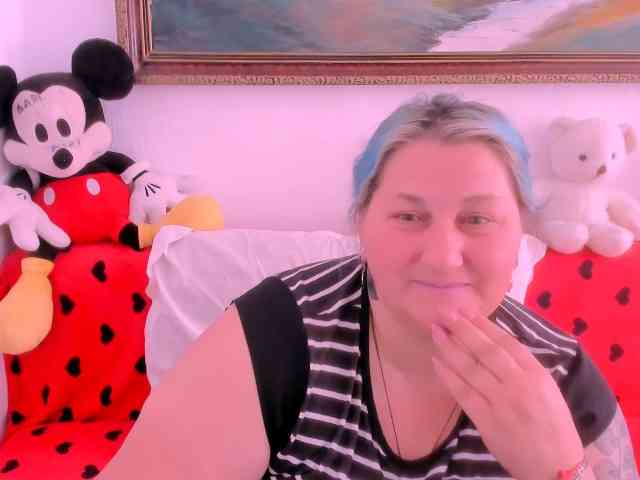 Marryaxx webcam