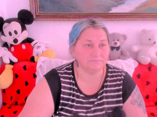 Marryaxx webcam