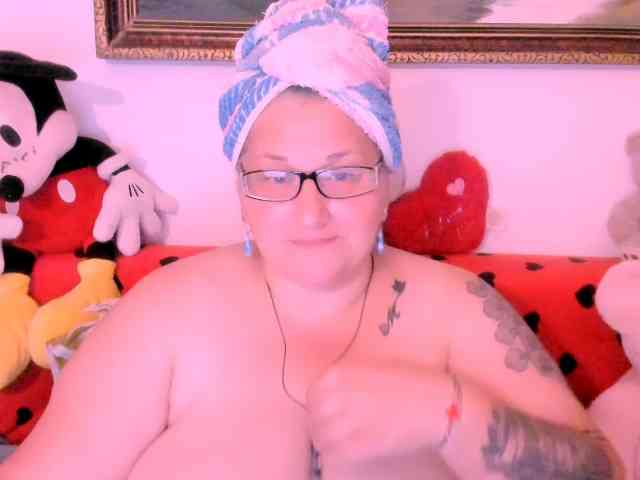Marryaxx webcam