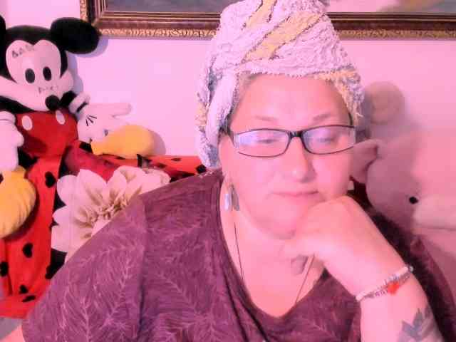 Marryaxx webcam