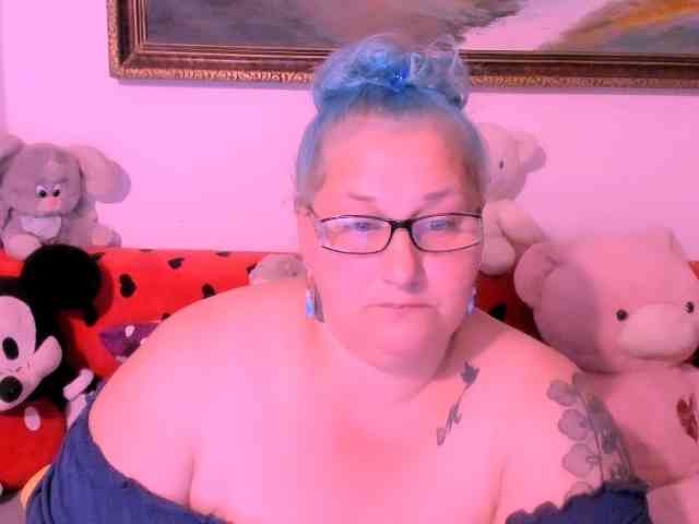 Marryaxx webcam