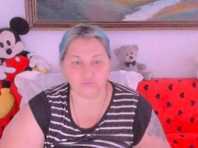 Marryaxx webcam