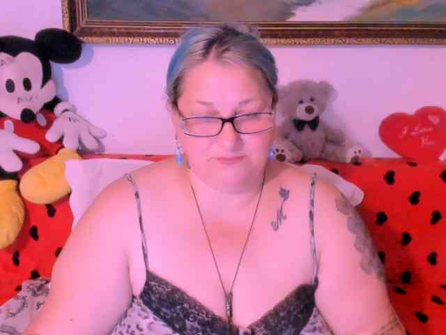 Marryaxx webcam