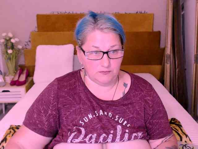 Marryaxx webcam