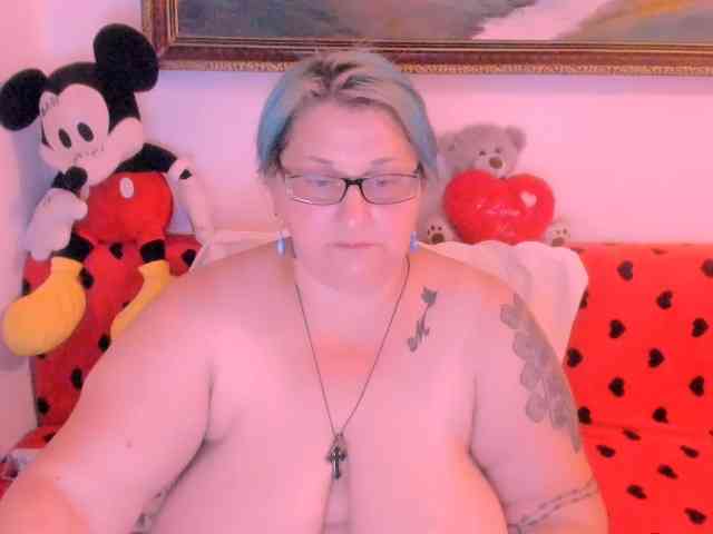 Marryaxx webcam