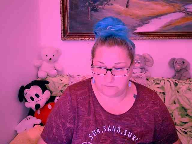 MarryBigBoobs1 webcam