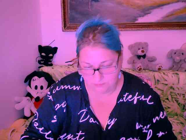 MarryBigBoobs1 webcam