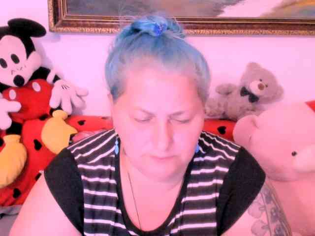 Marryaxx webcam