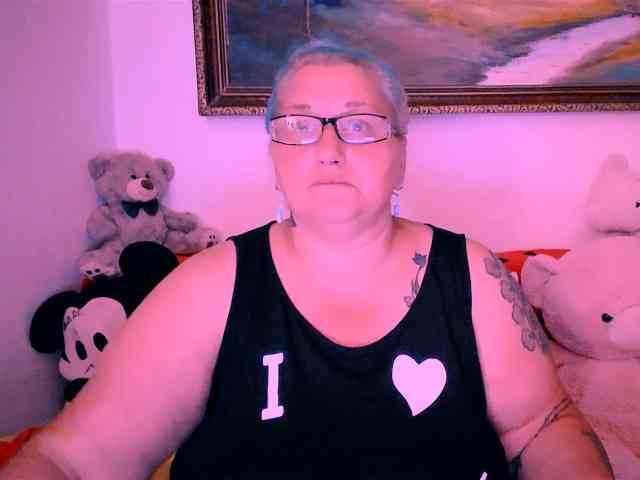 Marryaxx webcam