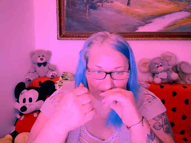 MarryBigBoobs1 webcam