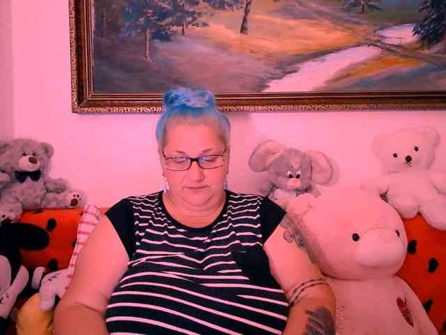 Marryaxx webcam