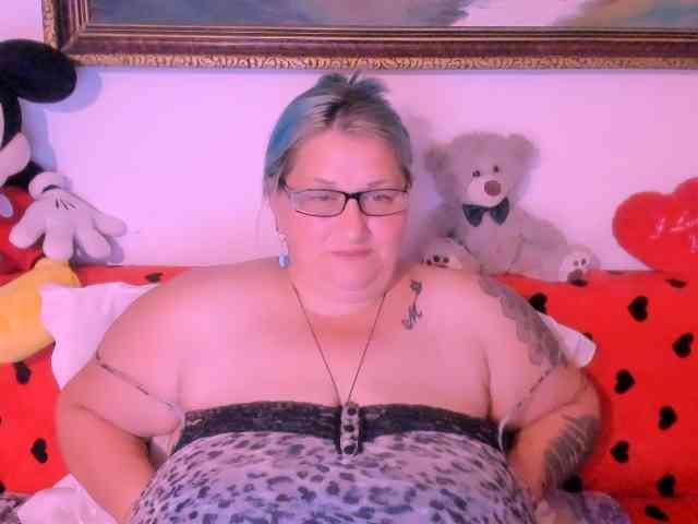 Marryaxx webcam