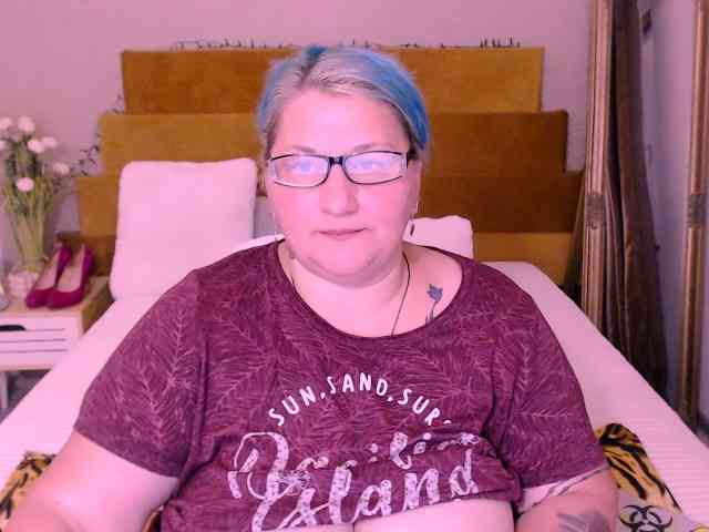 Marryaxx webcam