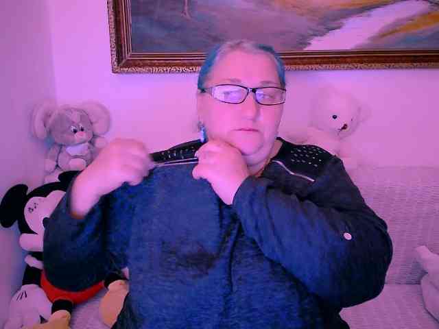 MarryBigBoobs1 webcam