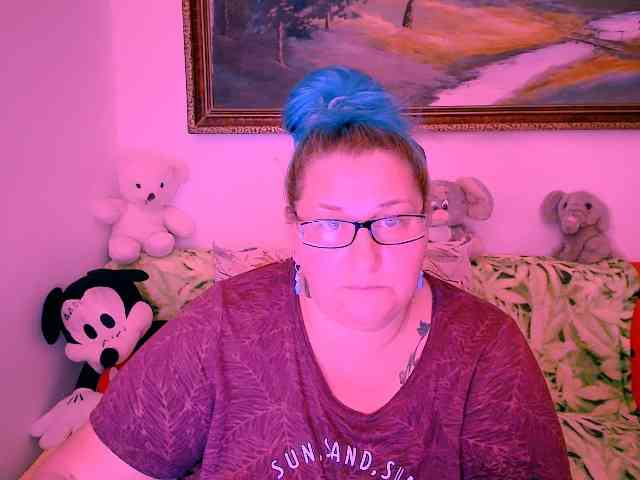 MarryBigBoobs1 webcam