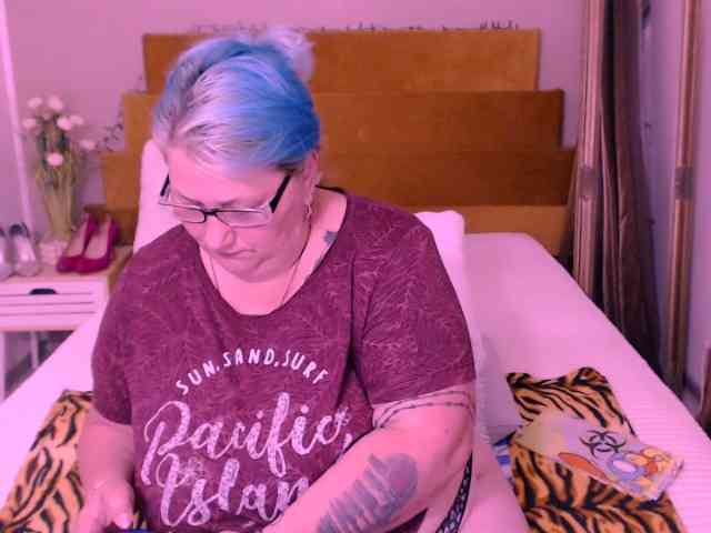 Marryaxx webcam