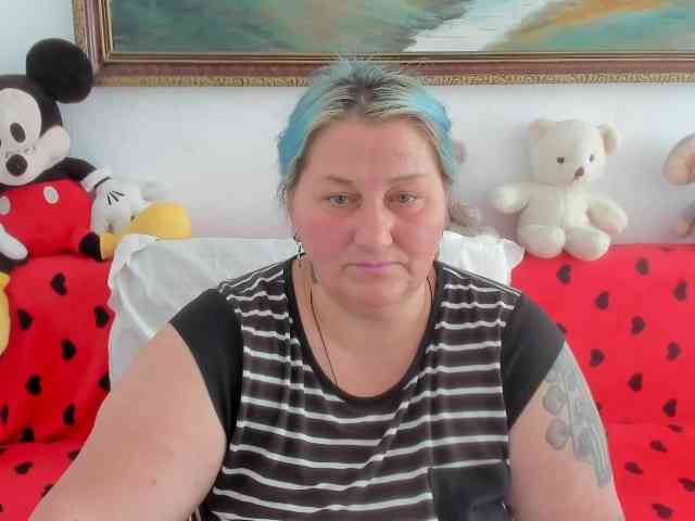 Marryaxx webcam