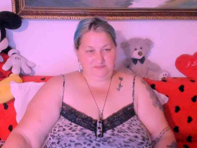 Marryaxx webcam