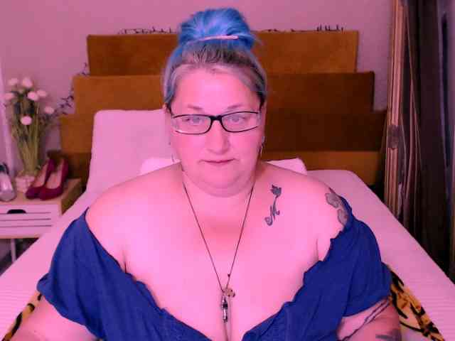 Marryaxx webcam