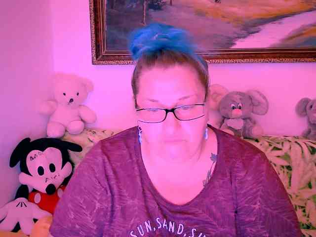 MarryBigBoobs1 webcam