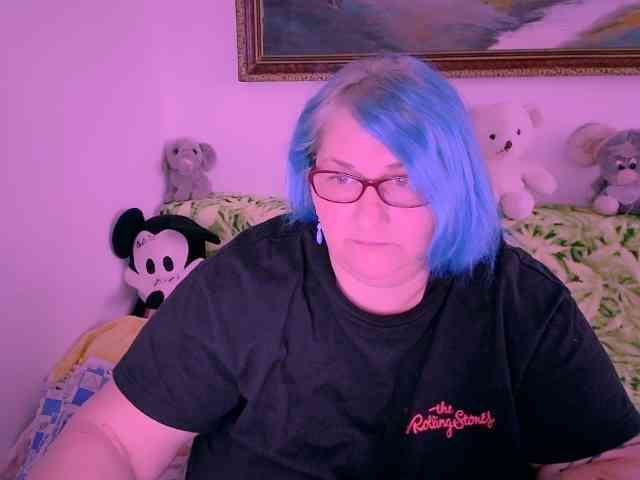 MarryBigBoobs1 webcam