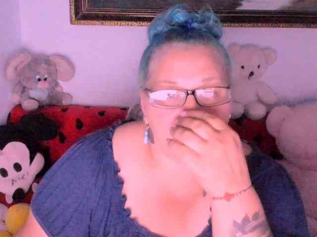 Marryaxx webcam