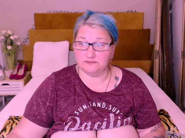 Marryaxx webcam