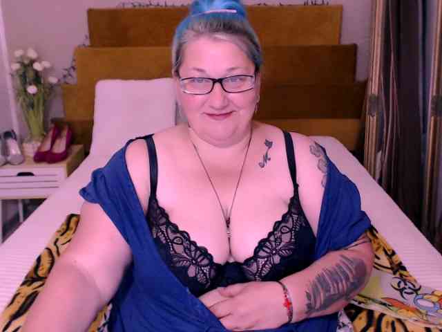 Marryaxx webcam
