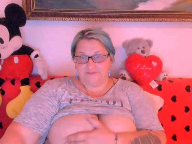 Marryaxx webcam
