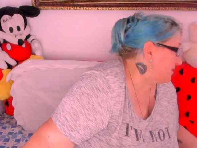 Marryaxx webcam