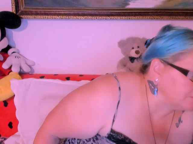 Marryaxx webcam