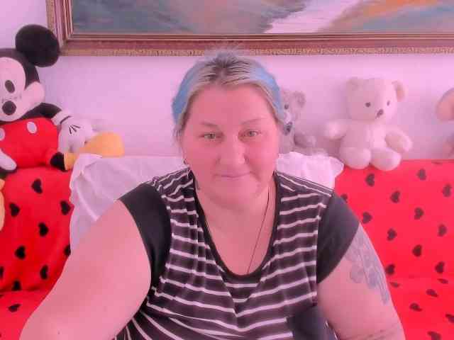 Marryaxx webcam