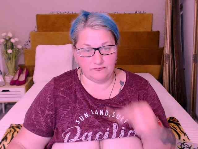Marryaxx webcam