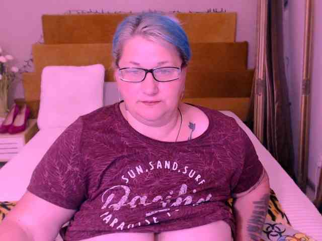 Marryaxx webcam