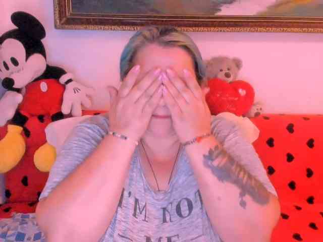 Marryaxx webcam