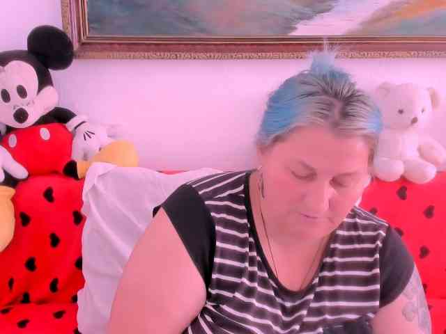 Marryaxx webcam