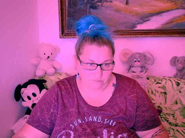 MarryBigBoobs1 webcam