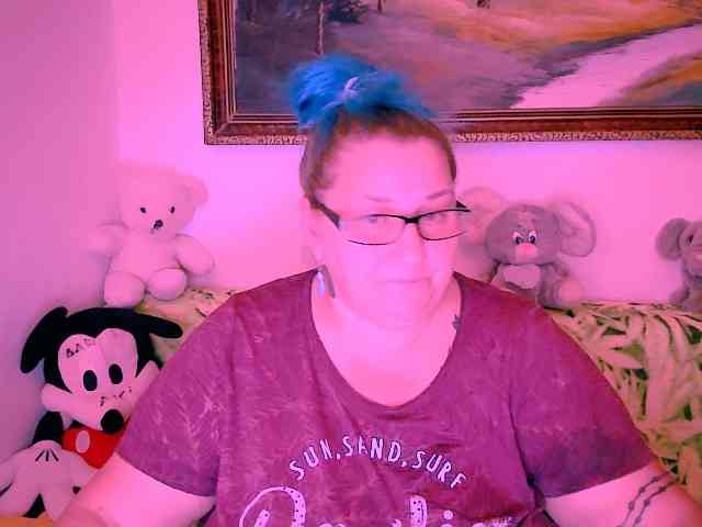 MarryBigBoobs1 webcam