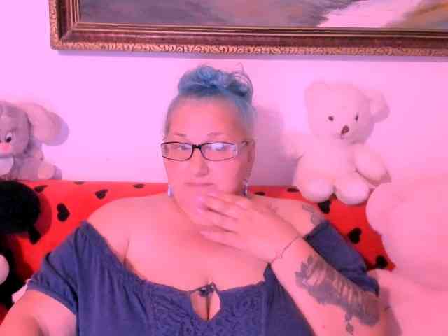 Marryaxx webcam