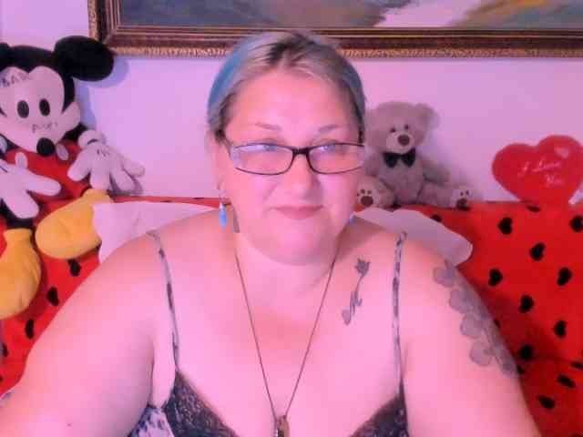 Marryaxx webcam
