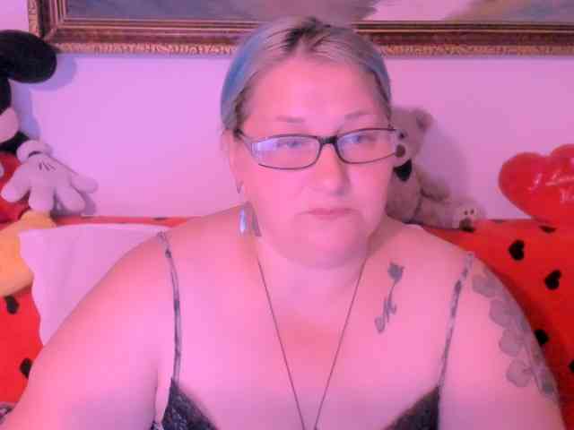 Marryaxx webcam